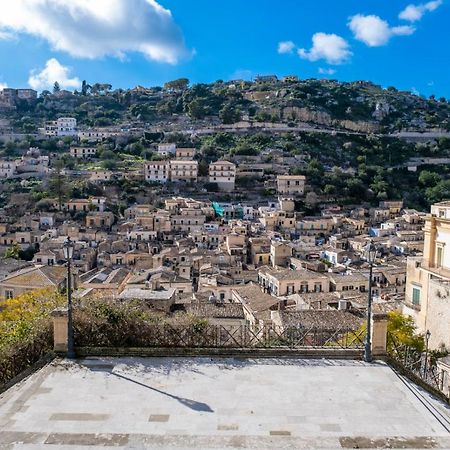 Luxury House Le Nuvole Leilighet Modica Eksteriør bilde