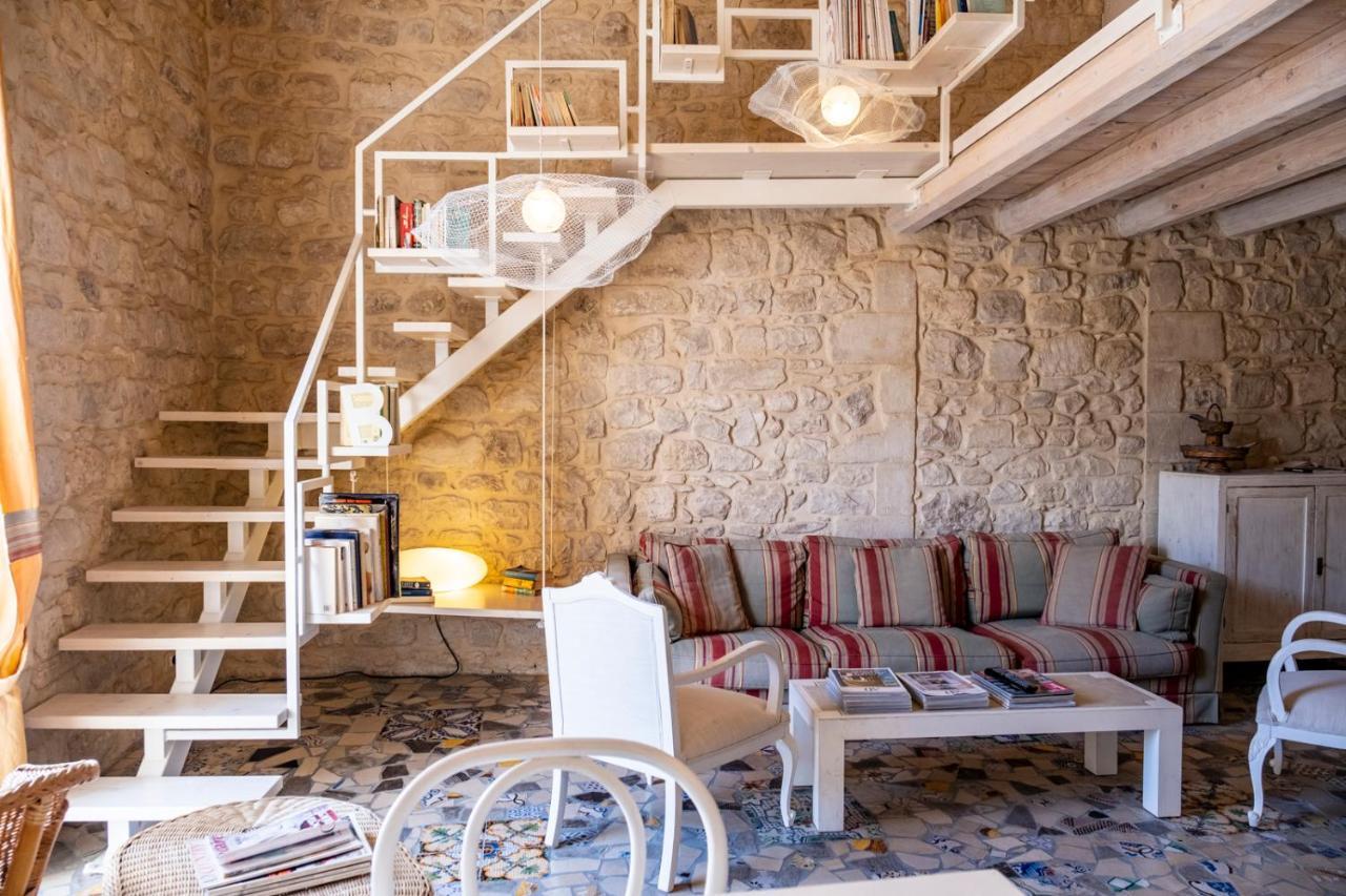 Luxury House Le Nuvole Leilighet Modica Eksteriør bilde